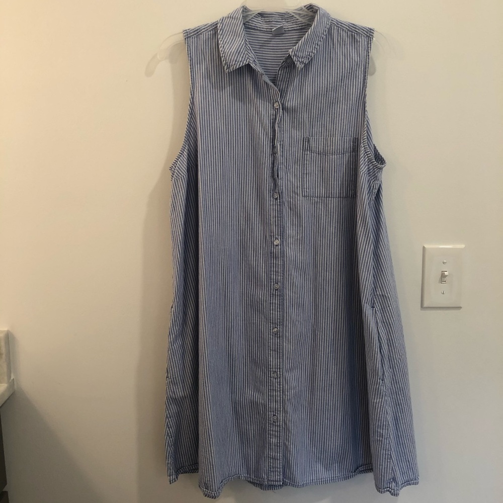 Old navy button down dress size L large